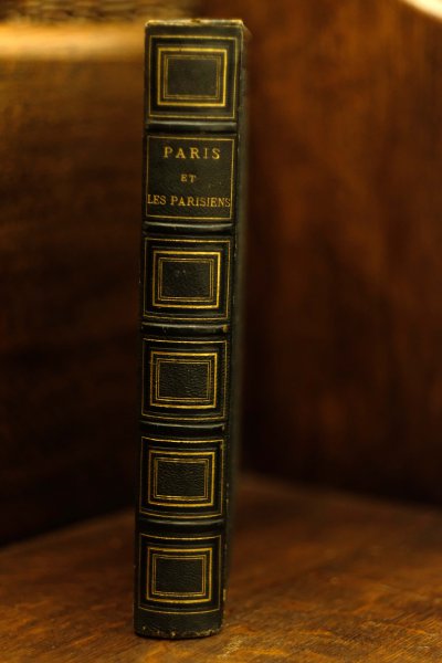 Alexandre Dumas - Paris et les Parisiens aux XIXe Siecle Moeurs, Arts et Monuments texte par MM. Alexandre Dumas, Theophile Gautier, Arsene Houssaye Paul de Musset, Louis Enault et u Fayl par MM. Eugene Lami, Gavarni et Rouargue Paris Morizot, Libraire-Editeur