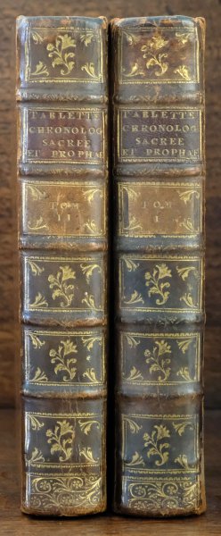 M. l'Abbé - Tablettes Chronologique's de L'Histoire Universelle Sacrée et Prophane, Ecclésiatique et Civile, Depuis la Création du Monde, jusqu'á l'an 1743. Avec Des Reflexions sur l'Ordre, qu'on doit tenir & sur les Ouvrages nécessaires pour l'Etude de l'Histoire. Par M. l'Abbé Lenglet Dufresnoy. Premiere Partie, Qui contient l'Histoire Ancienne. A Paris, Chez de Bure l'aîné, Quay des Augustins, du côté du Pont S. Michel, á S. Paul, et Chez Ganeau, Libraire, rue S. Jacques, vis-á-vis S. Yves, á S. Louis. M. DCC. XLIV. Avec Approbation et Privilege du Rot